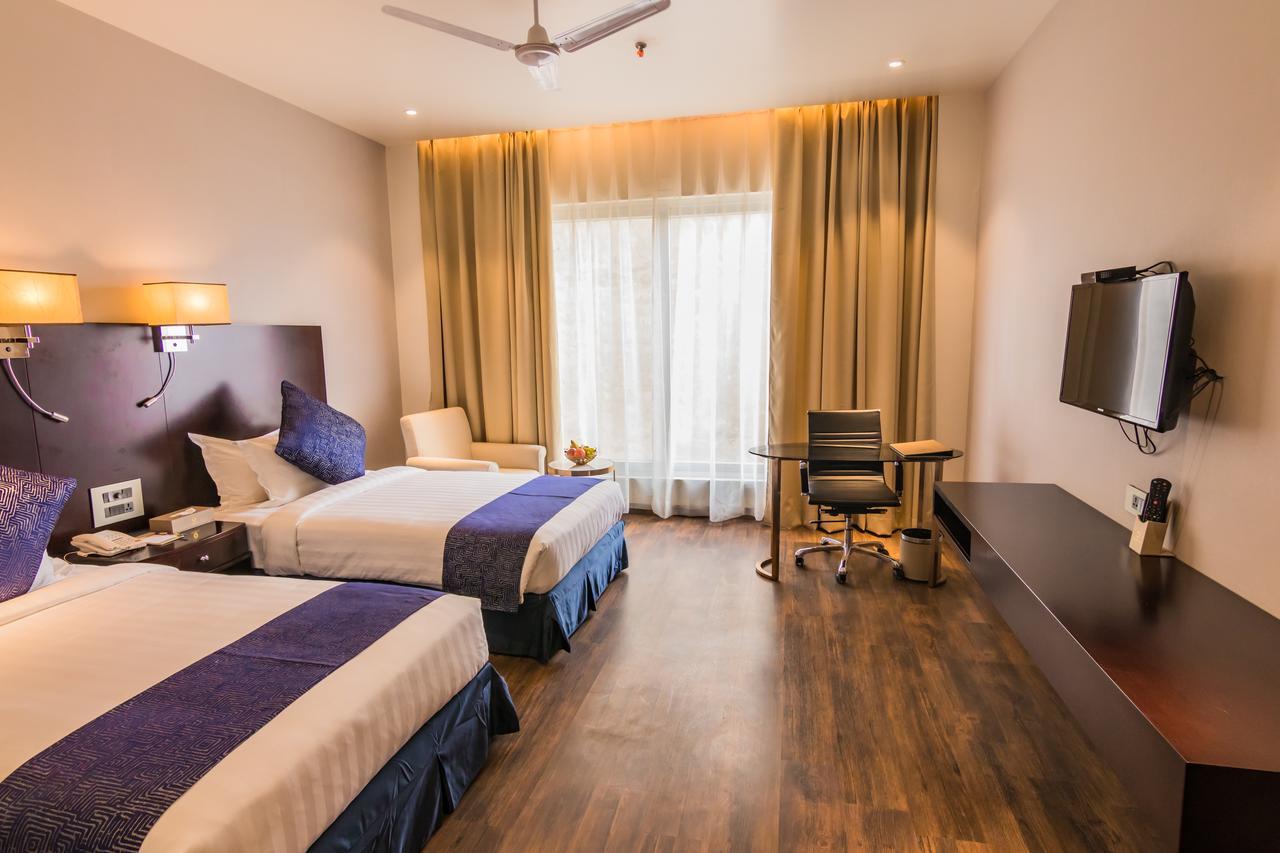 Amara Gateway Hotel مراد آباد المظهر الخارجي الصورة