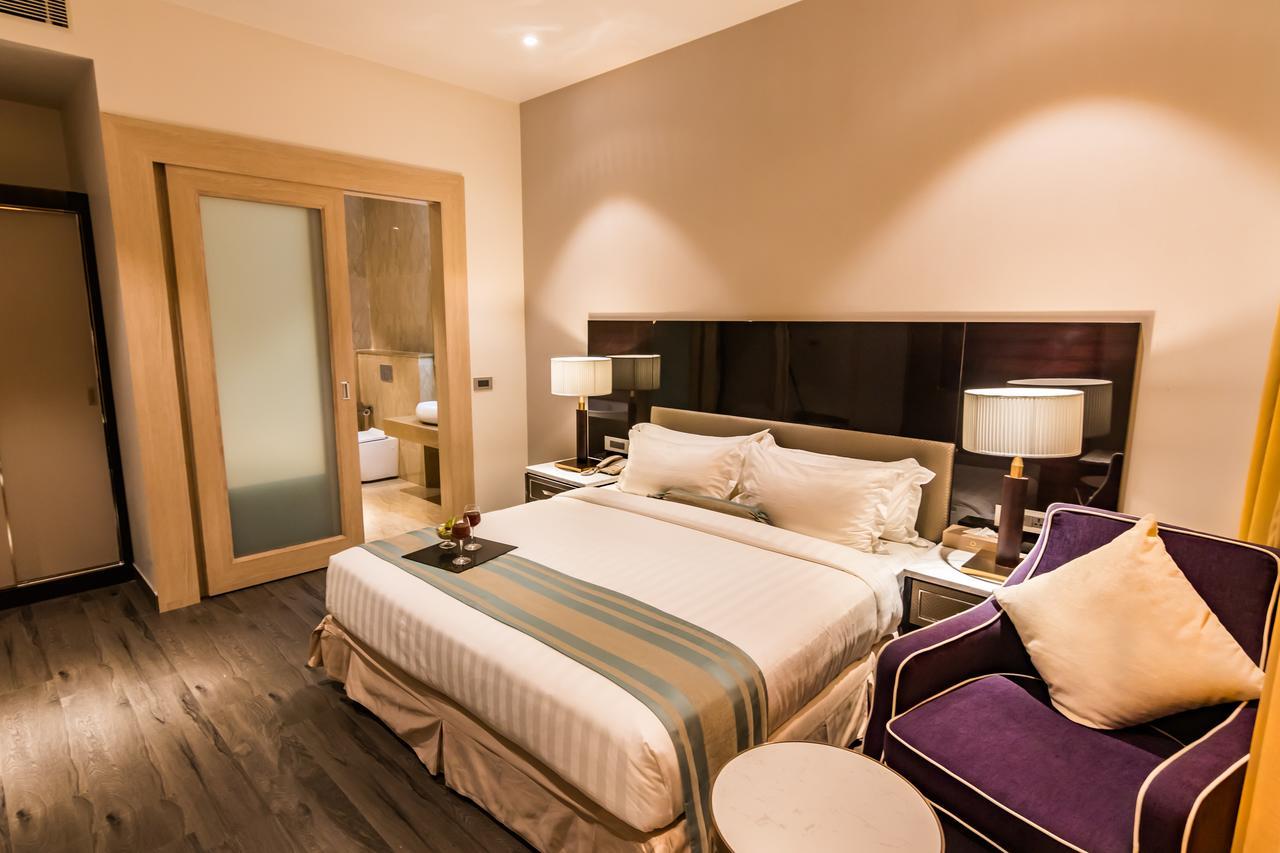 Amara Gateway Hotel مراد آباد المظهر الخارجي الصورة